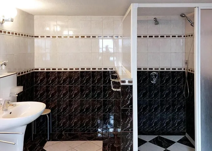 Am Goethepark * Weimar (Thuringia)